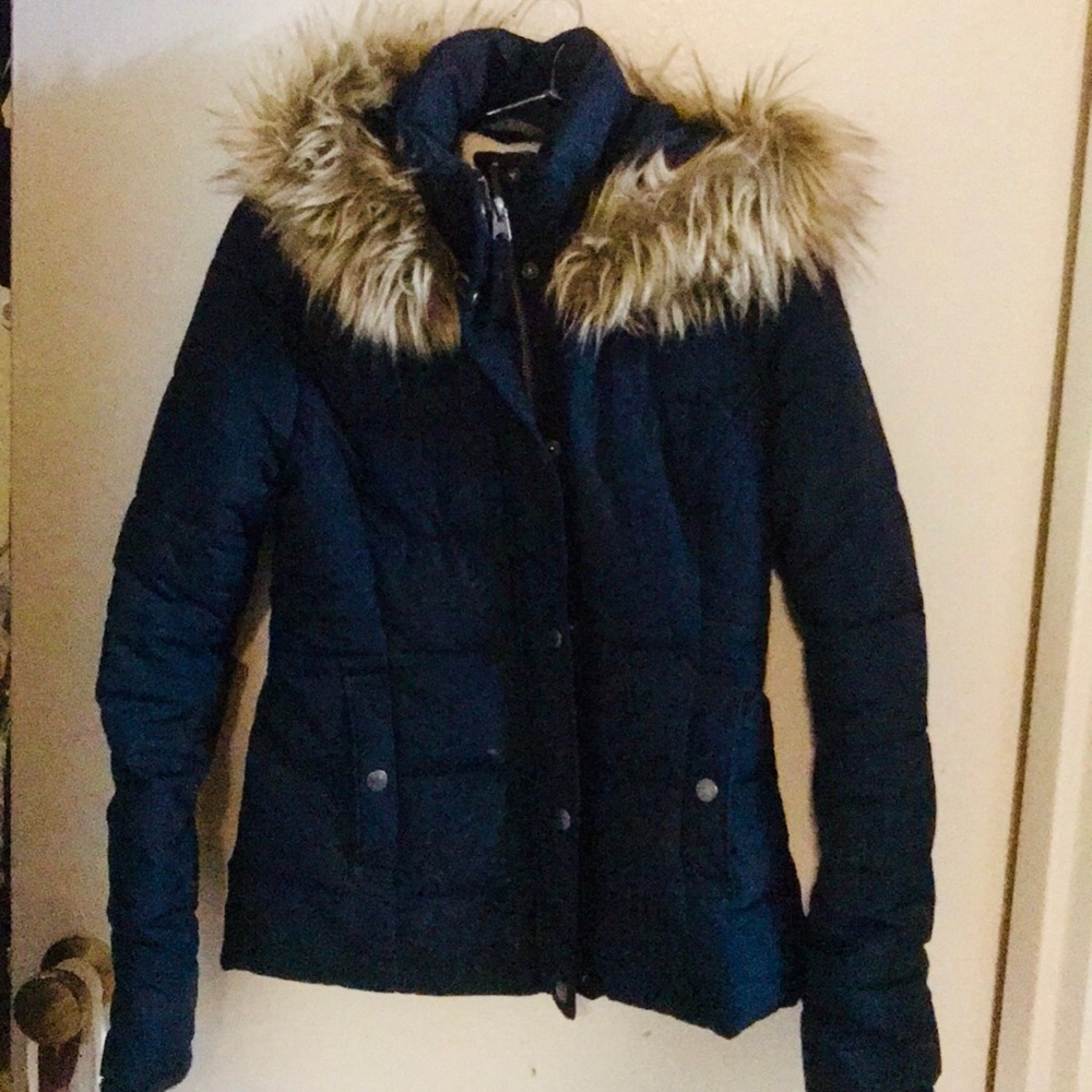 A&F navy puffer jacket